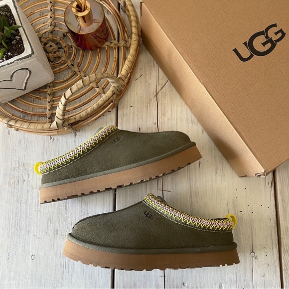 UGG | Shoes | Ugg Tazz Slipper Platform Burnt Olive | Poshmark